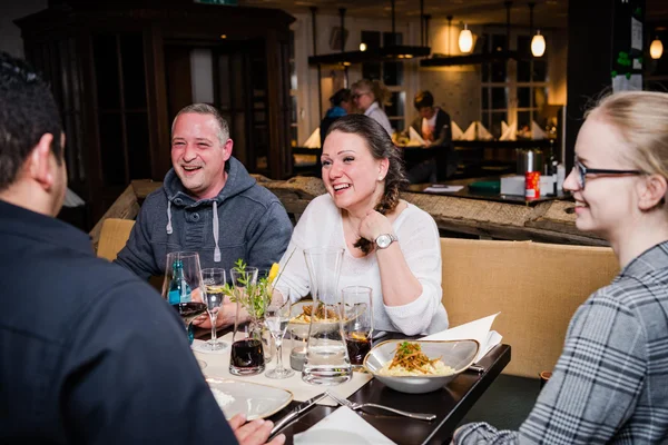 Servicekräfte (Teilzeit & Aushilfe)